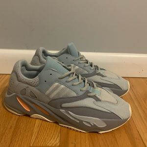 COPY - Yeezy 700 inertia